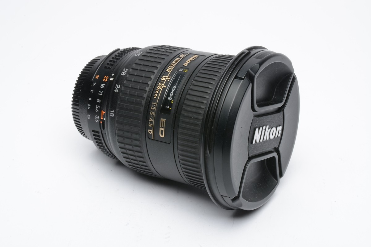 美品 Nikon AF ED18-35
/F3.5-4.5D 超広角レンズ AF ED18-35mm F3.5-4.5D NIKON AF 18-35MM F/3.5-4.5D ED -